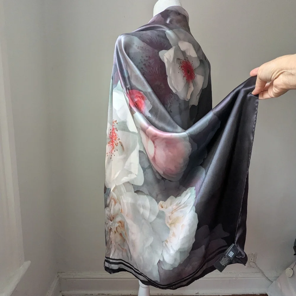 Ted Baker Silk Extra Large Botanical Floral Scarf Gray Pink